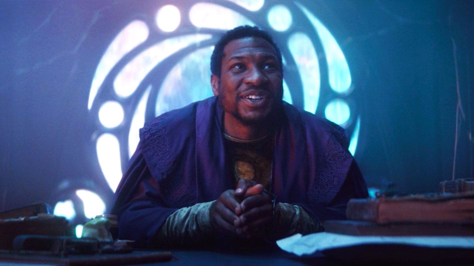 Loki' Producer Clarifies Jonathan Majors' Unexpected Comeback in This Week's Episode