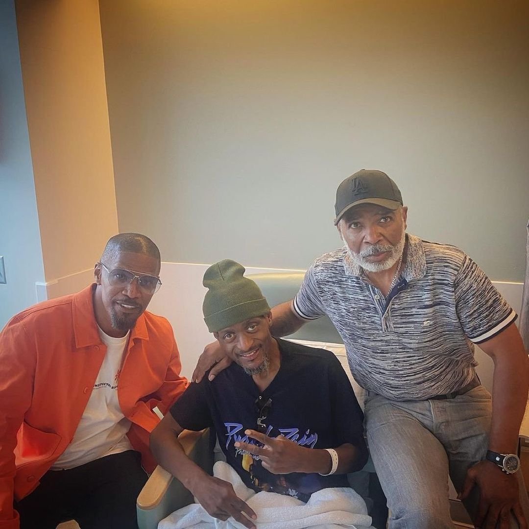 Jamie Foxx breaks down in tears over death of Keith Jefferson