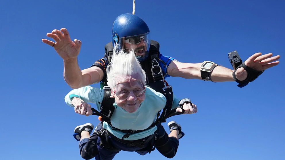 104-Year-Old Woman dies After Setting Potentially Record-Breaking Skydive