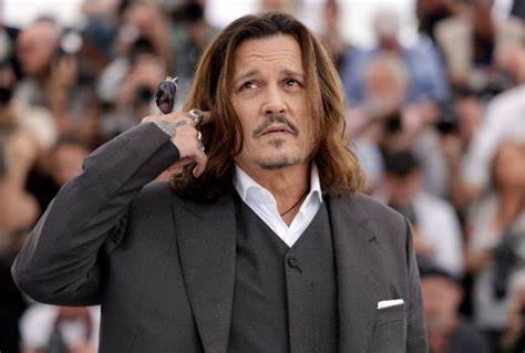 Johnny Depp Makes a Comeback to the Big Screen