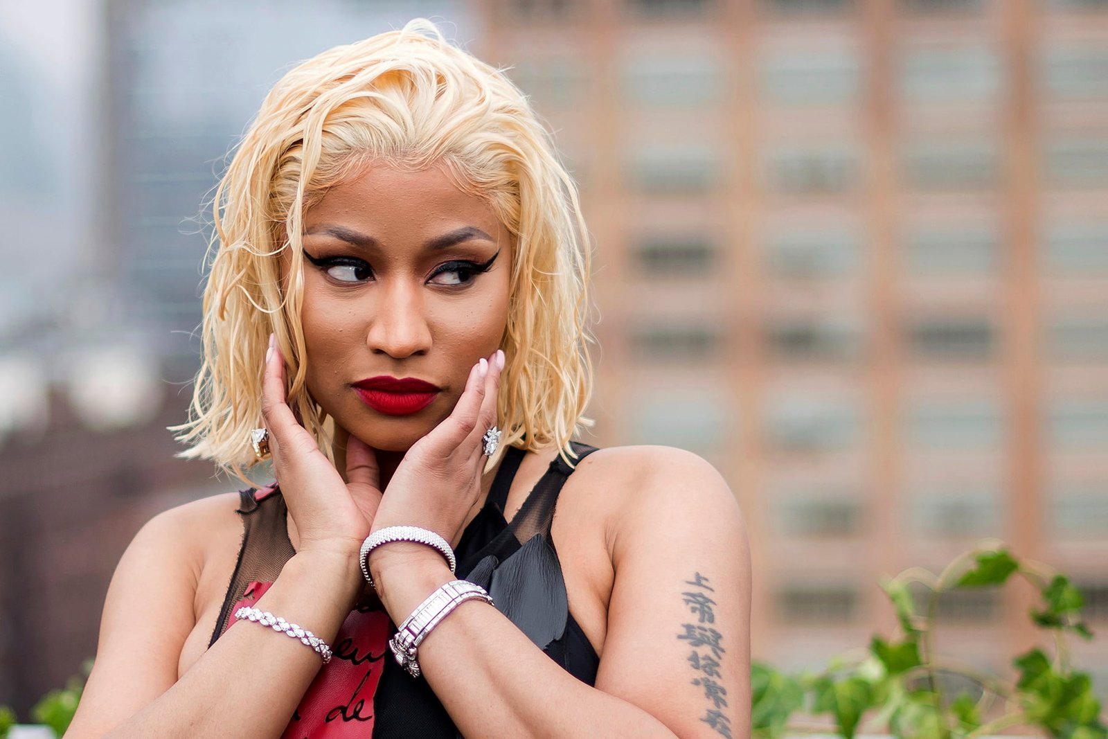 Nicki Minaj's New Year's Resolution Goes Viral